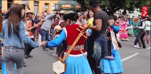 “可爱的中国”之普米族:弹四弦、跳“搓蹉”,他们带着民族文化走出了国门